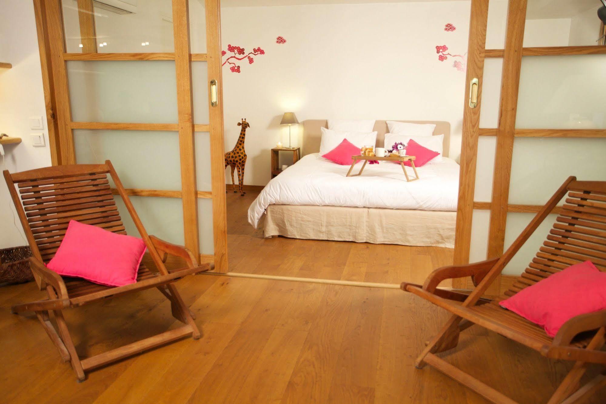 Lycklama Loft Aulnay-sous-Bois Exteriör bild